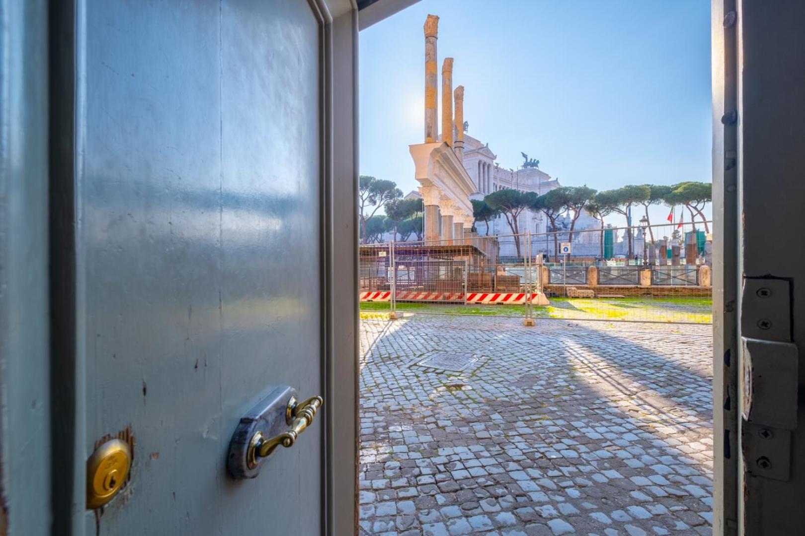 רומא Elegant And Luxury Apartment @Altare Della Patria מראה חיצוני תמונה